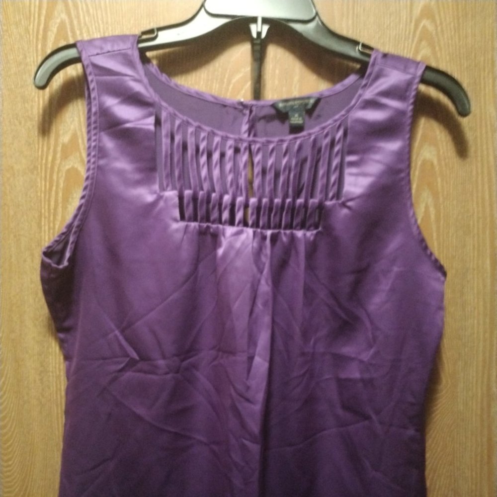 Sleeveless Woman's Top